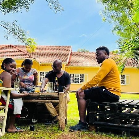 Buutu Nest Bed & Breakfast Jinja Bagian luar foto